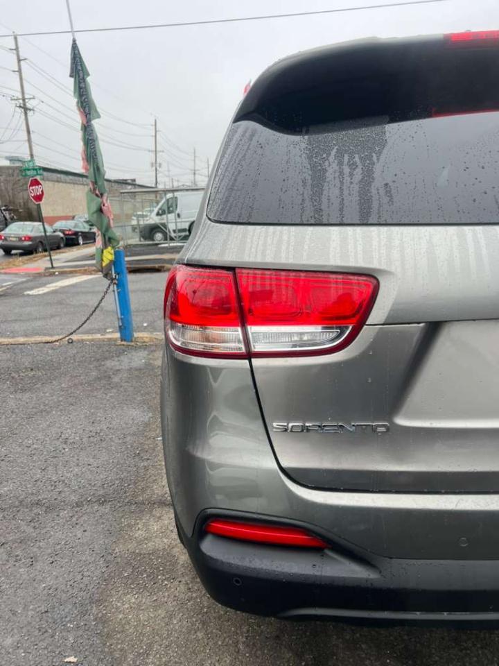 Kia Sorento LX 2WD 2016