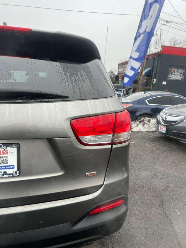 Kia Sorento LX 2WD 2016