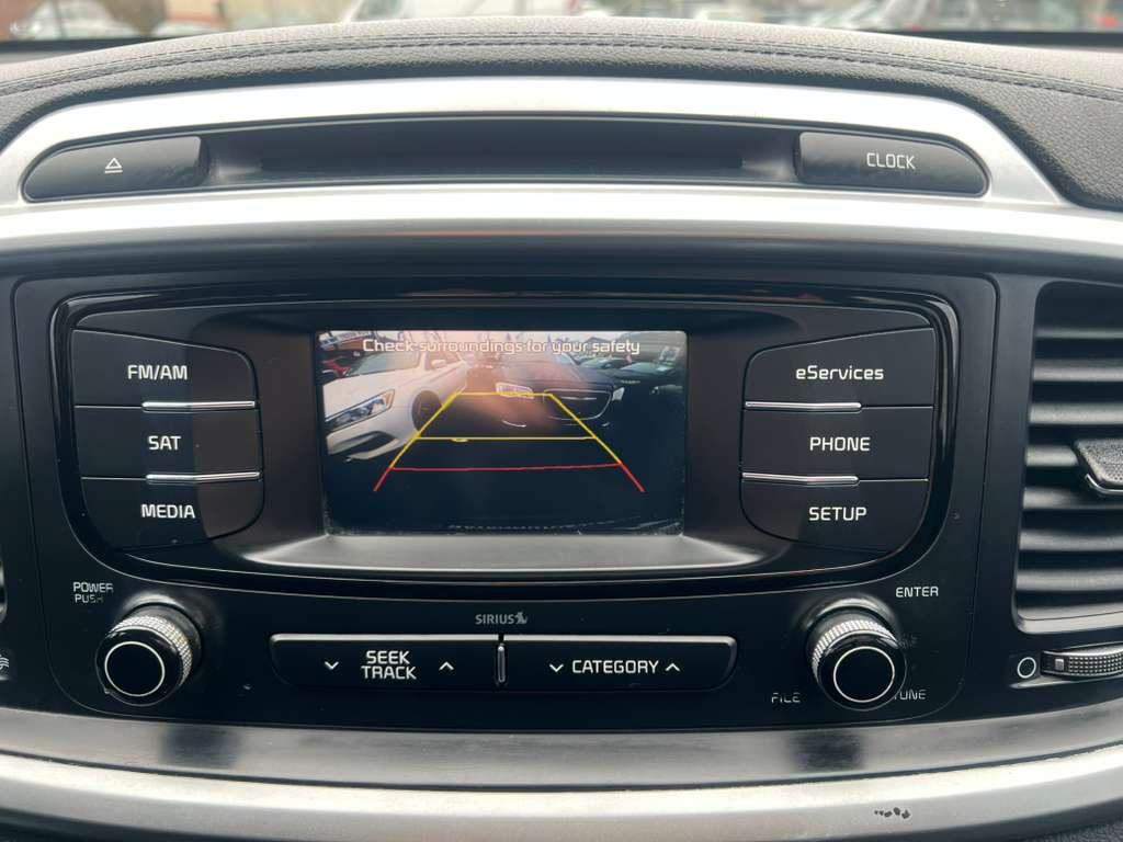 Kia Sorento LX 2WD 2016