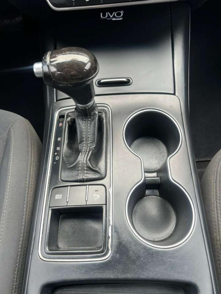 Kia Sorento LX 2WD 2016