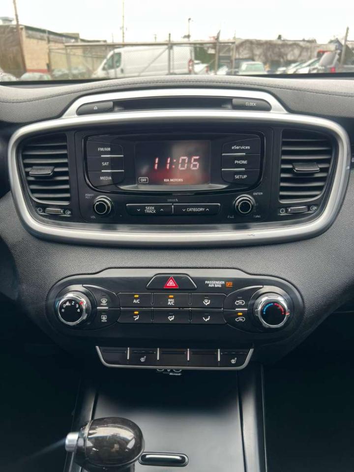 Kia Sorento LX 2WD 2016