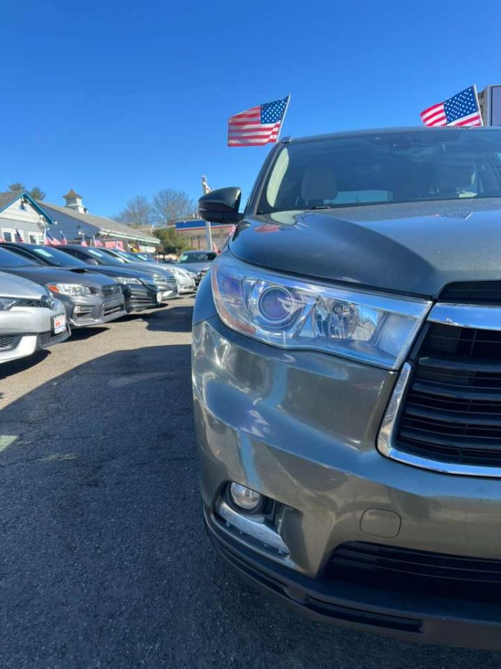 Toyota Highlander Limited AWD V6 2015
