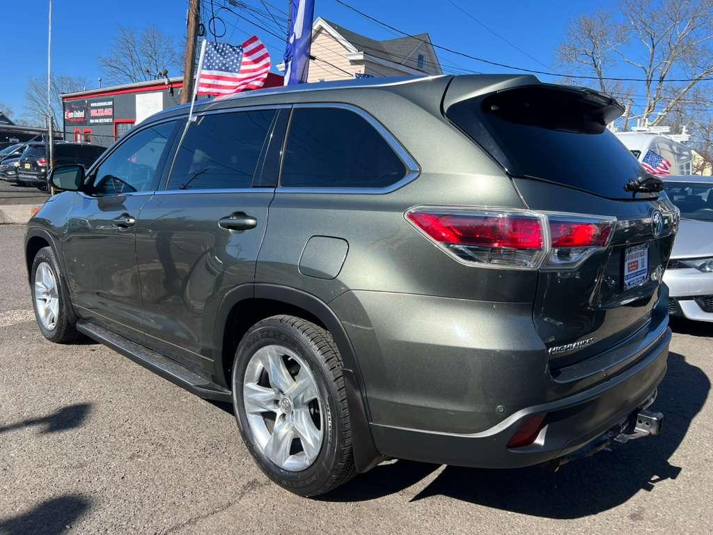 Toyota Highlander Limited AWD V6 2015
