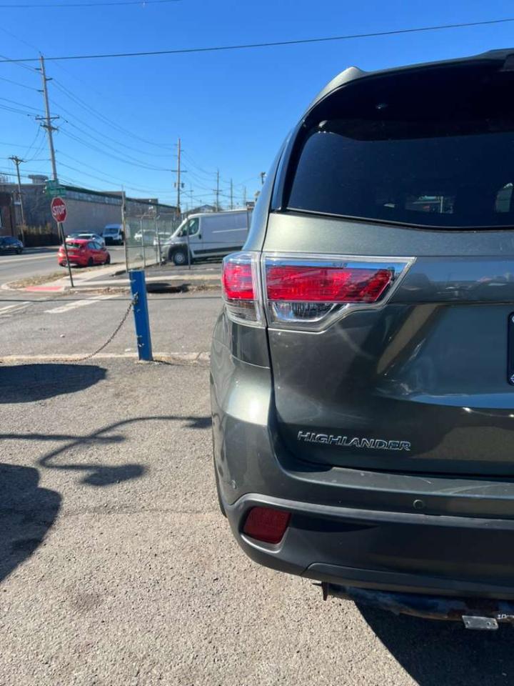 Toyota Highlander Limited AWD V6 2015