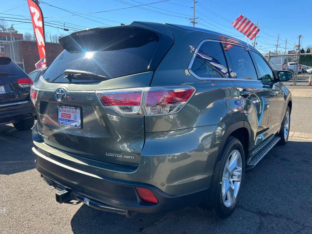 Toyota Highlander Limited AWD V6 2015
