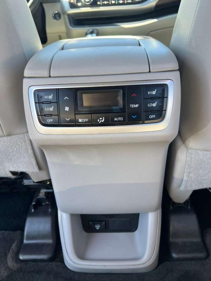 Toyota Highlander Limited AWD V6 2015