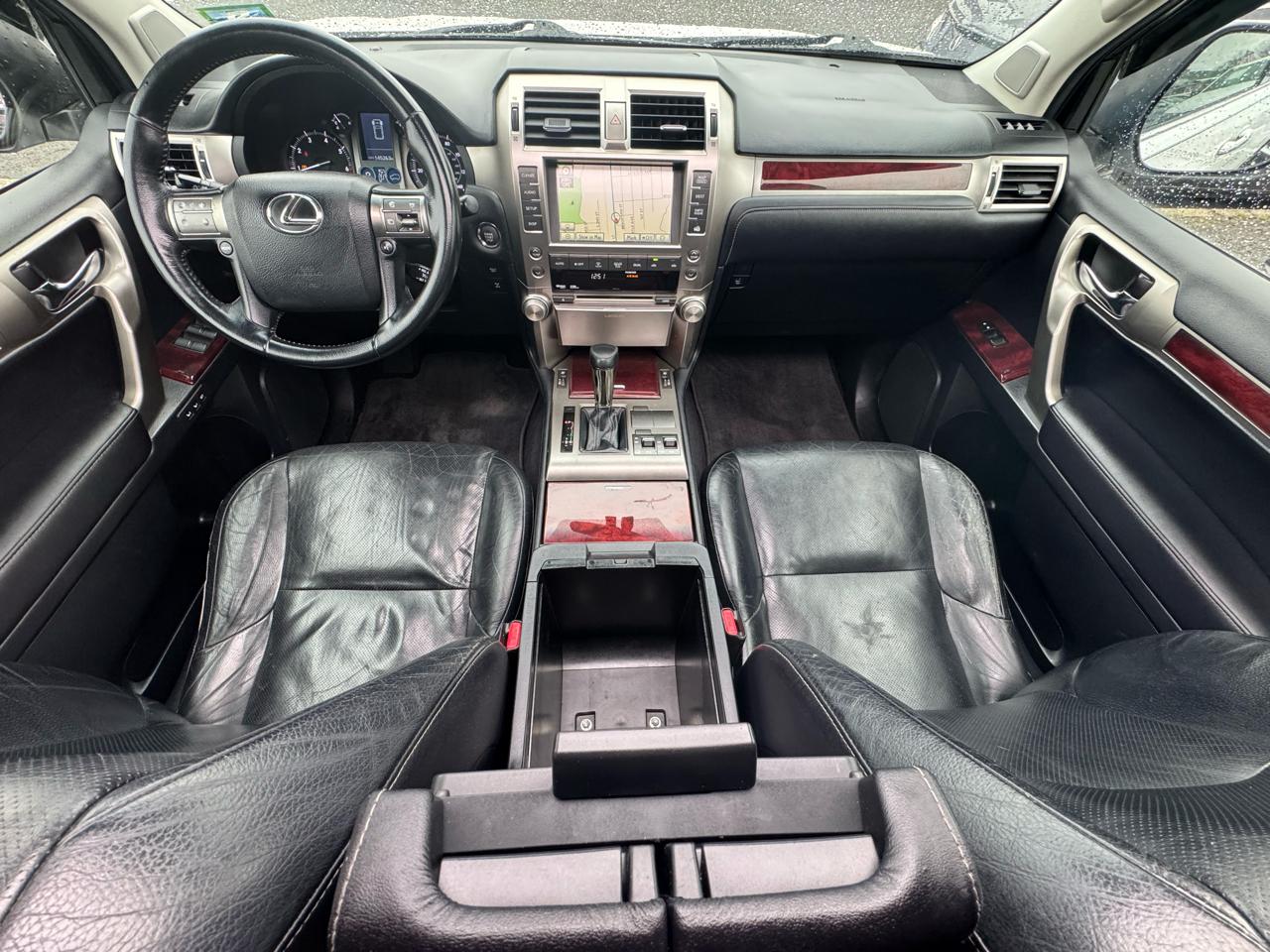 Lexus GX 460 Sport Utility 2011