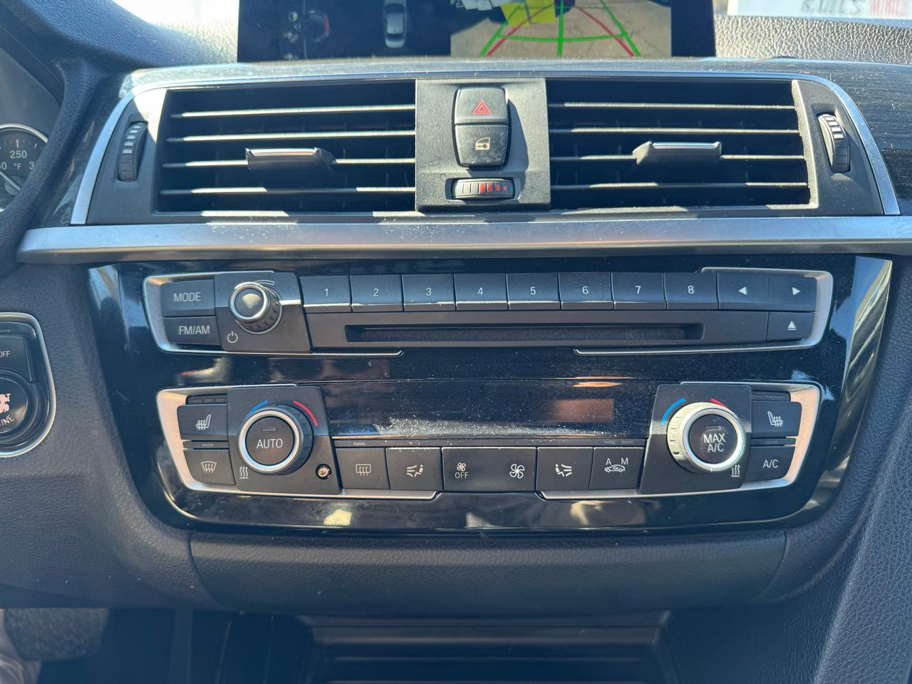 BMW 3-Series 330i xDrive SULEV Sedan 2017