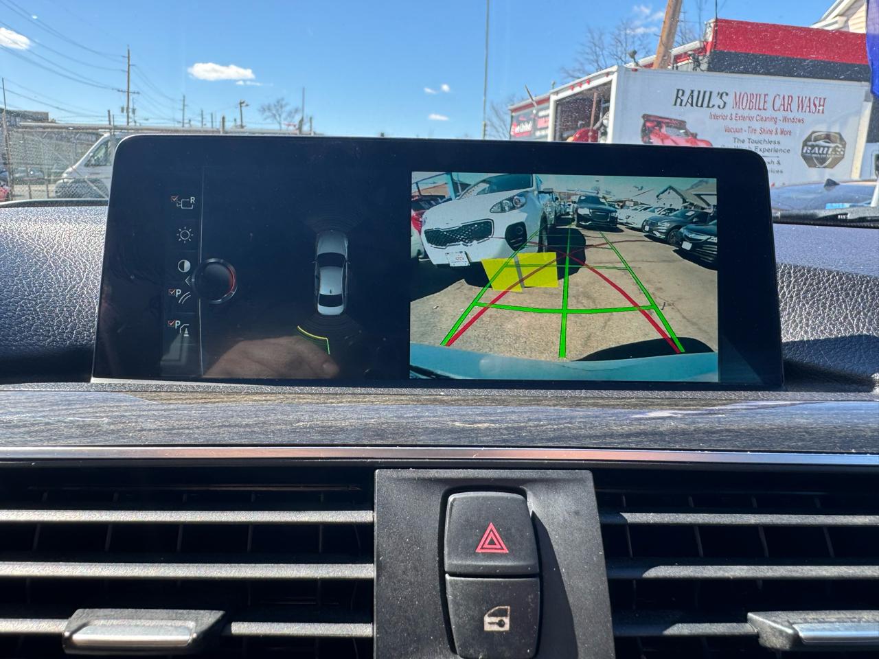 BMW 3-Series 330i xDrive SULEV Sedan 2017