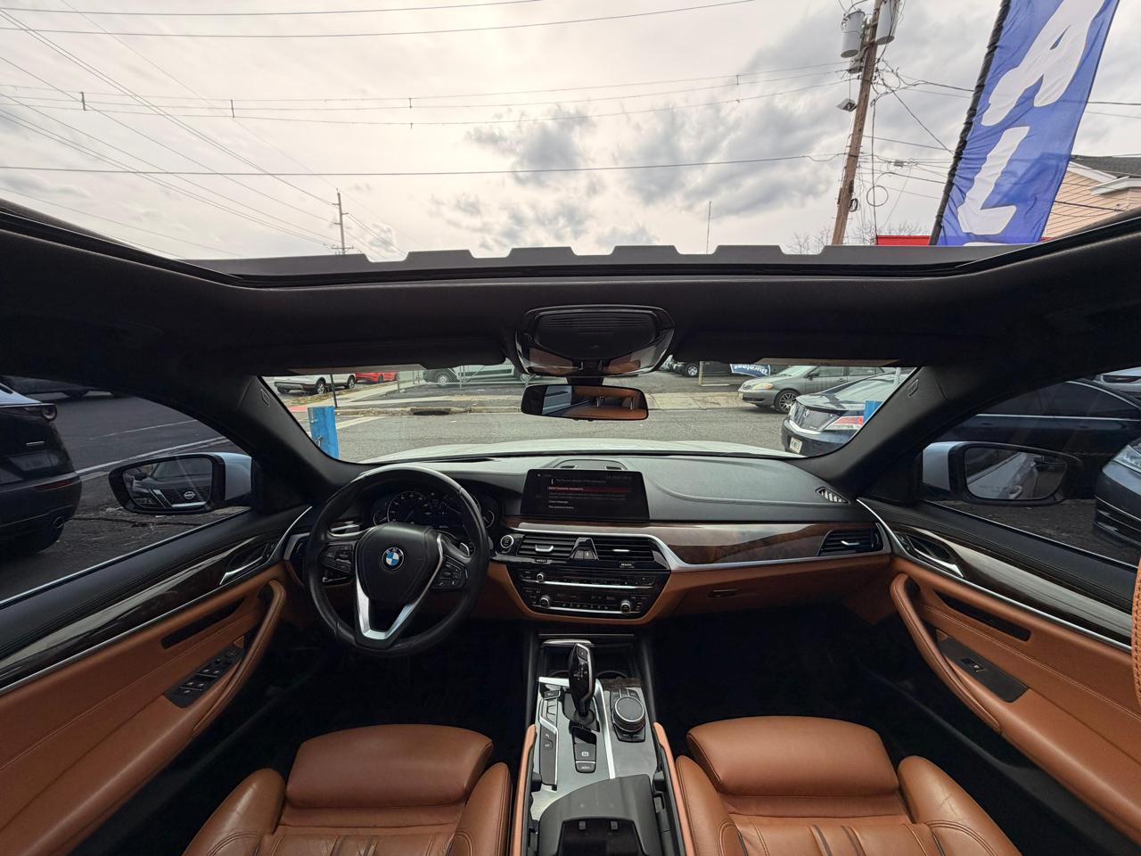 BMW 5-Series 530i 2017