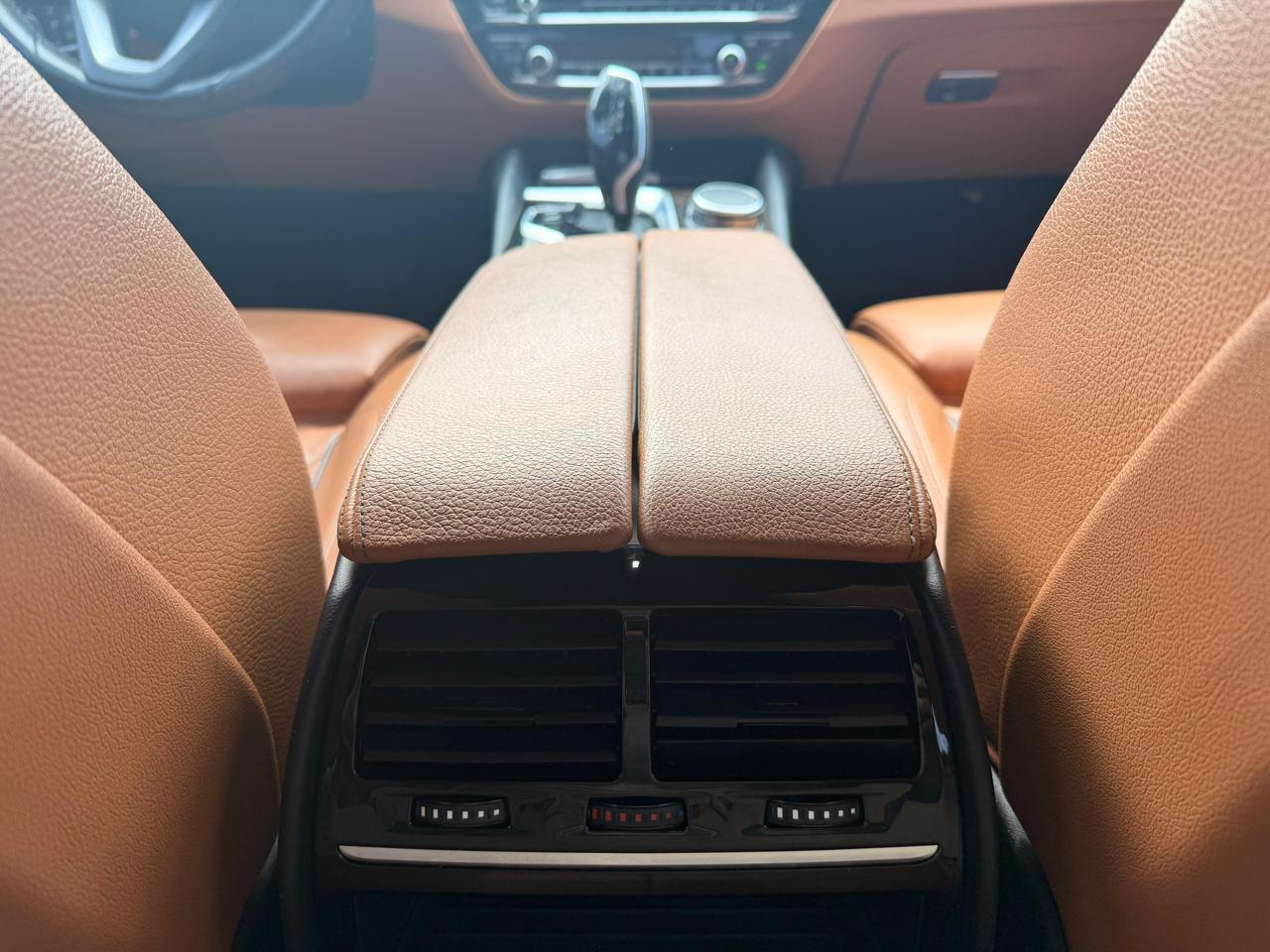 BMW 5-Series 530i 2017