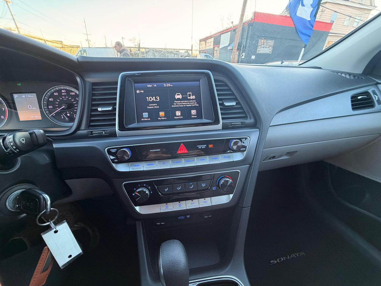 Hyundai Sonata SE 2018