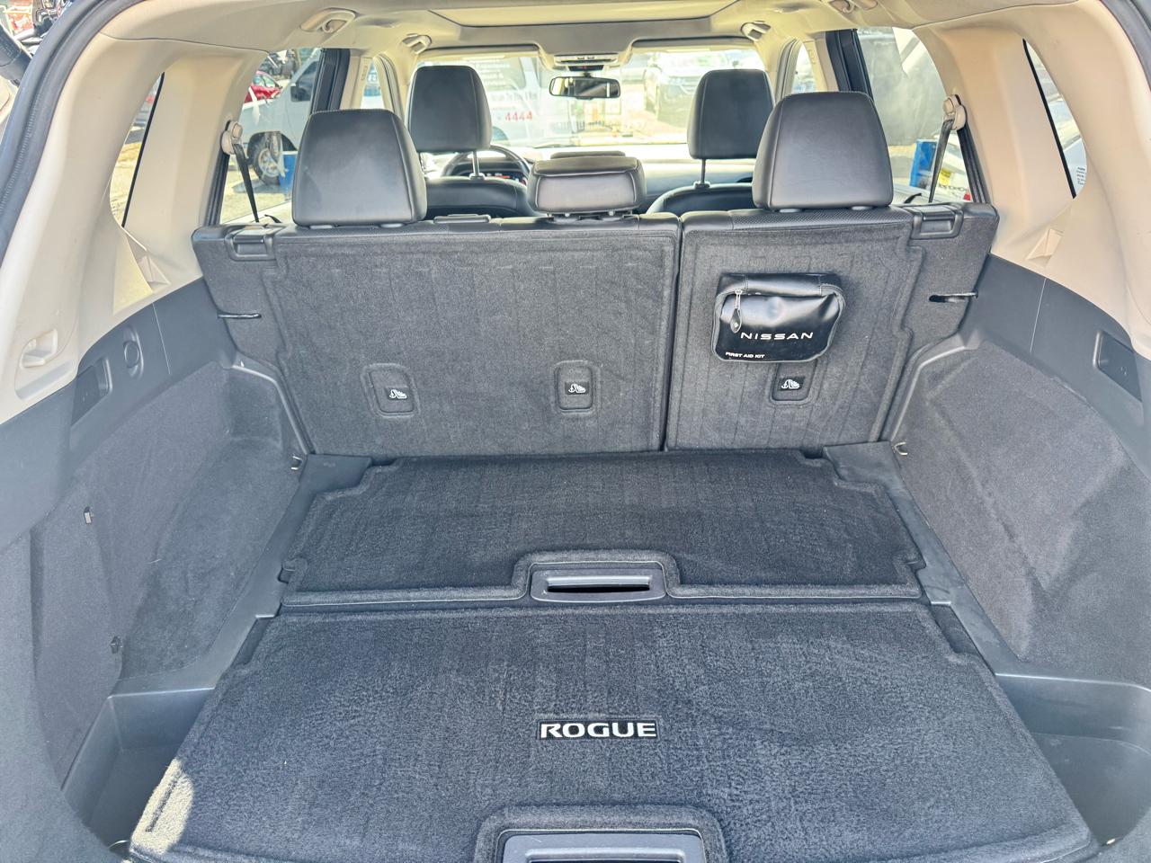 Nissan Rogue Platinum AWD 2022