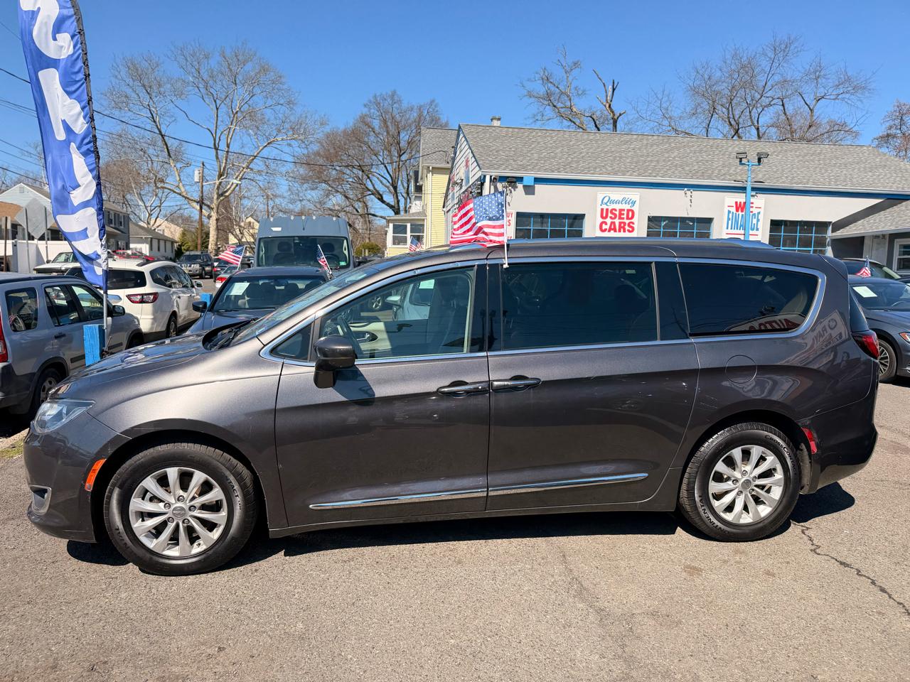 Chrysler Pacifica Touring-L 2019