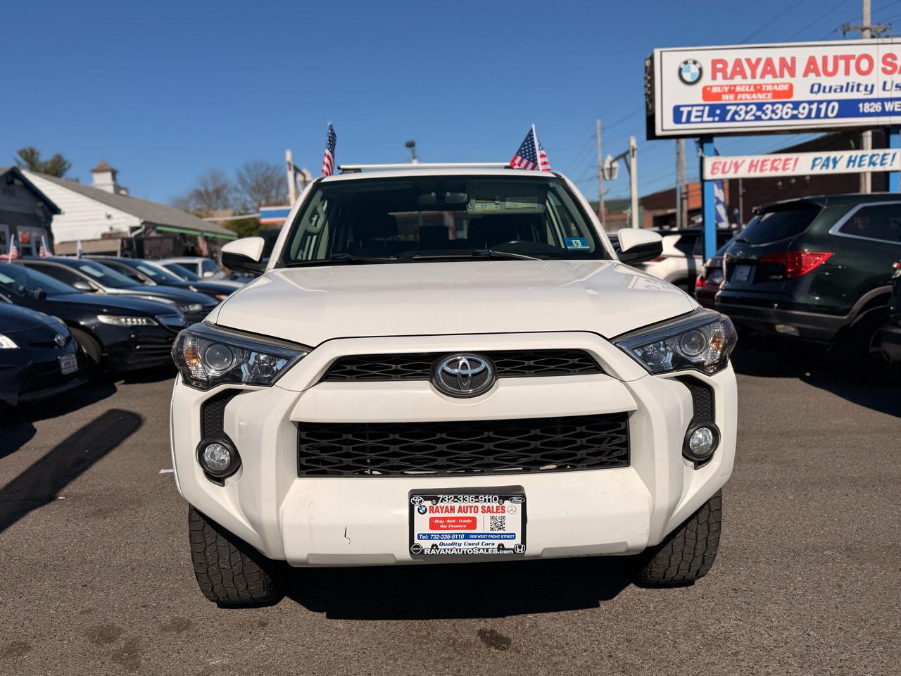 Toyota 4Runner SR5 4WD 2014