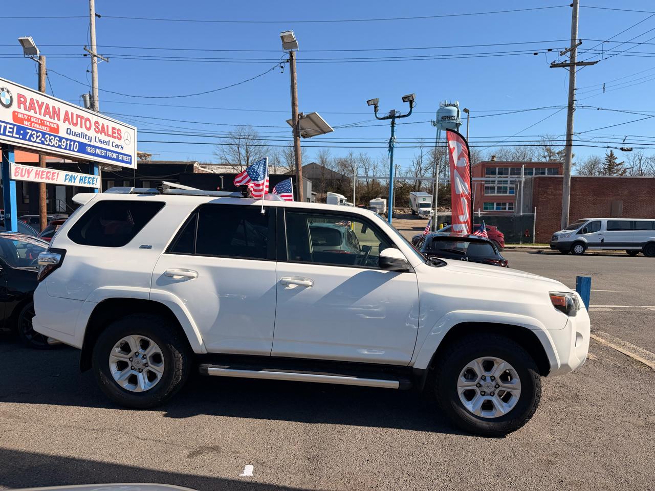Toyota 4Runner SR5 4WD 2014