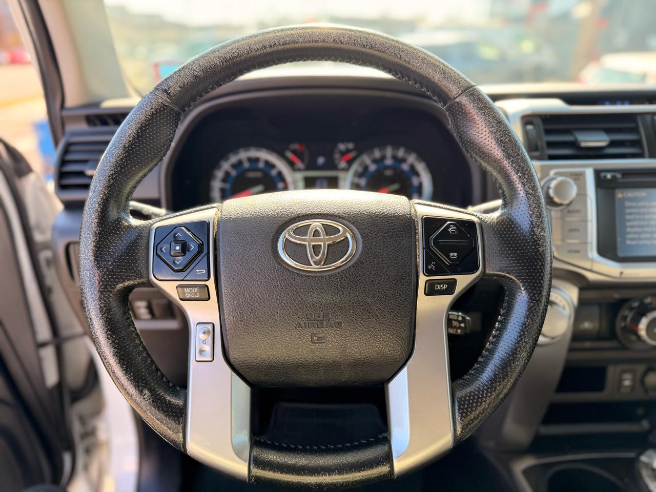Toyota 4Runner SR5 4WD 2014