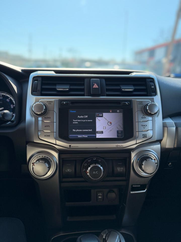 Toyota 4Runner SR5 4WD 2014