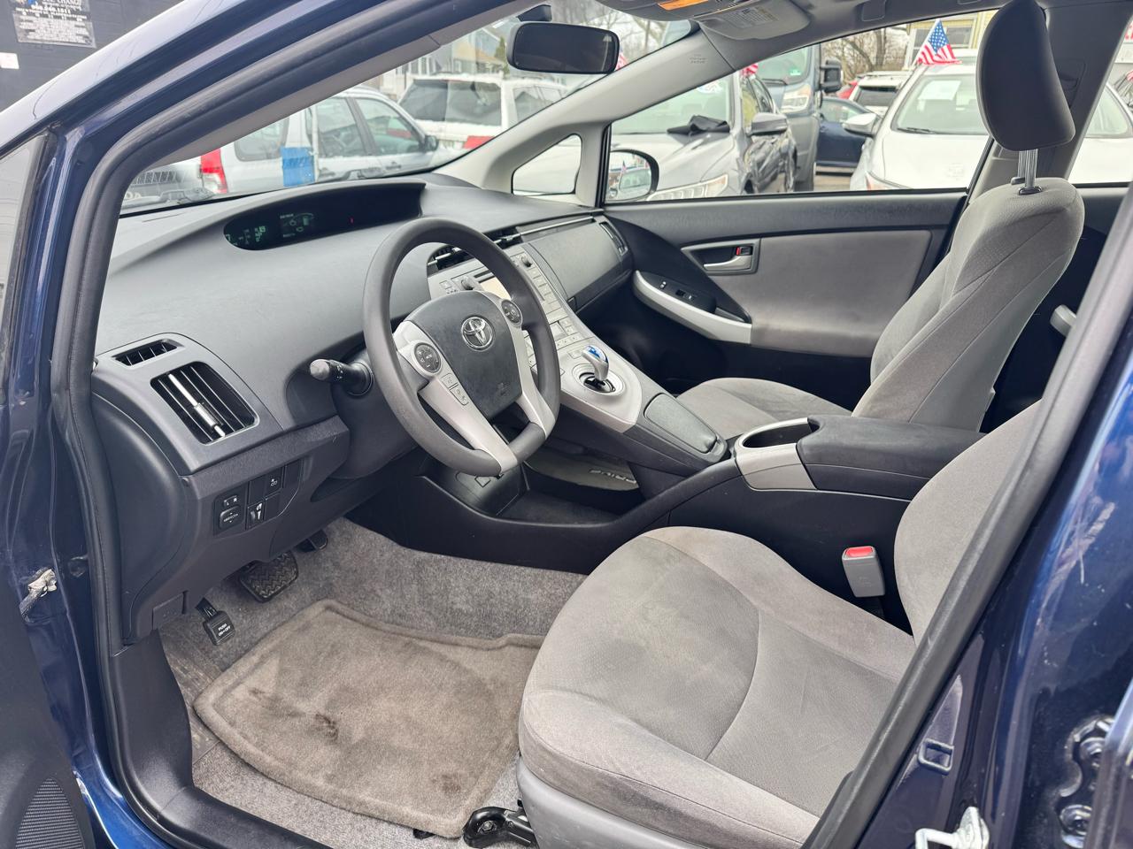 Toyota Prius Three 2014