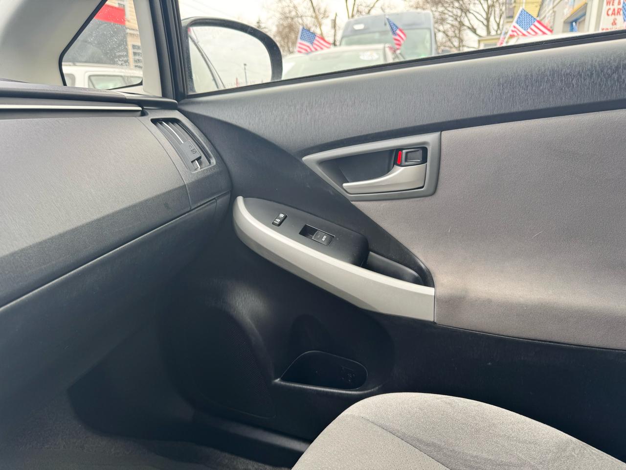 Toyota Prius Three 2014