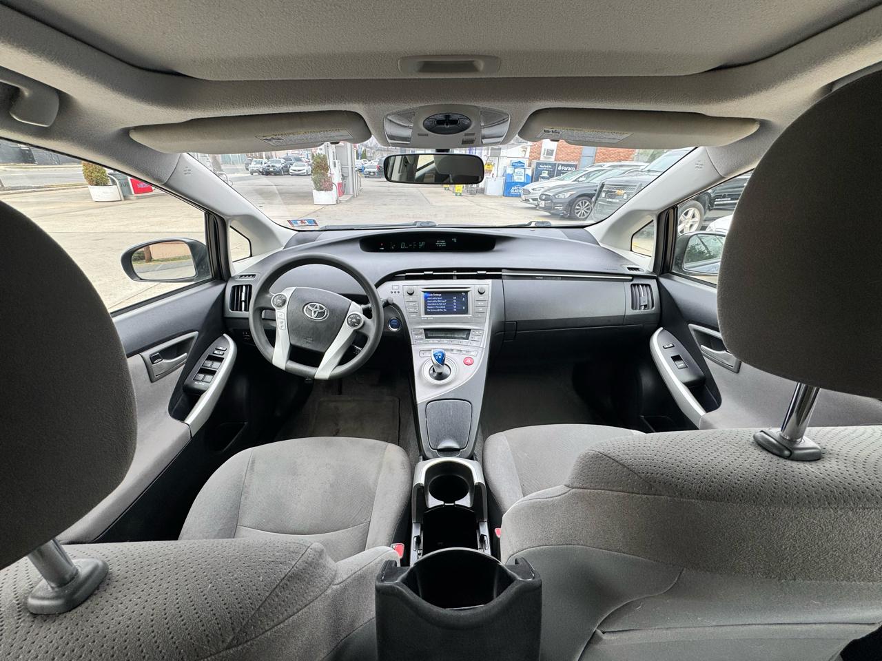 Toyota Prius Three 2014