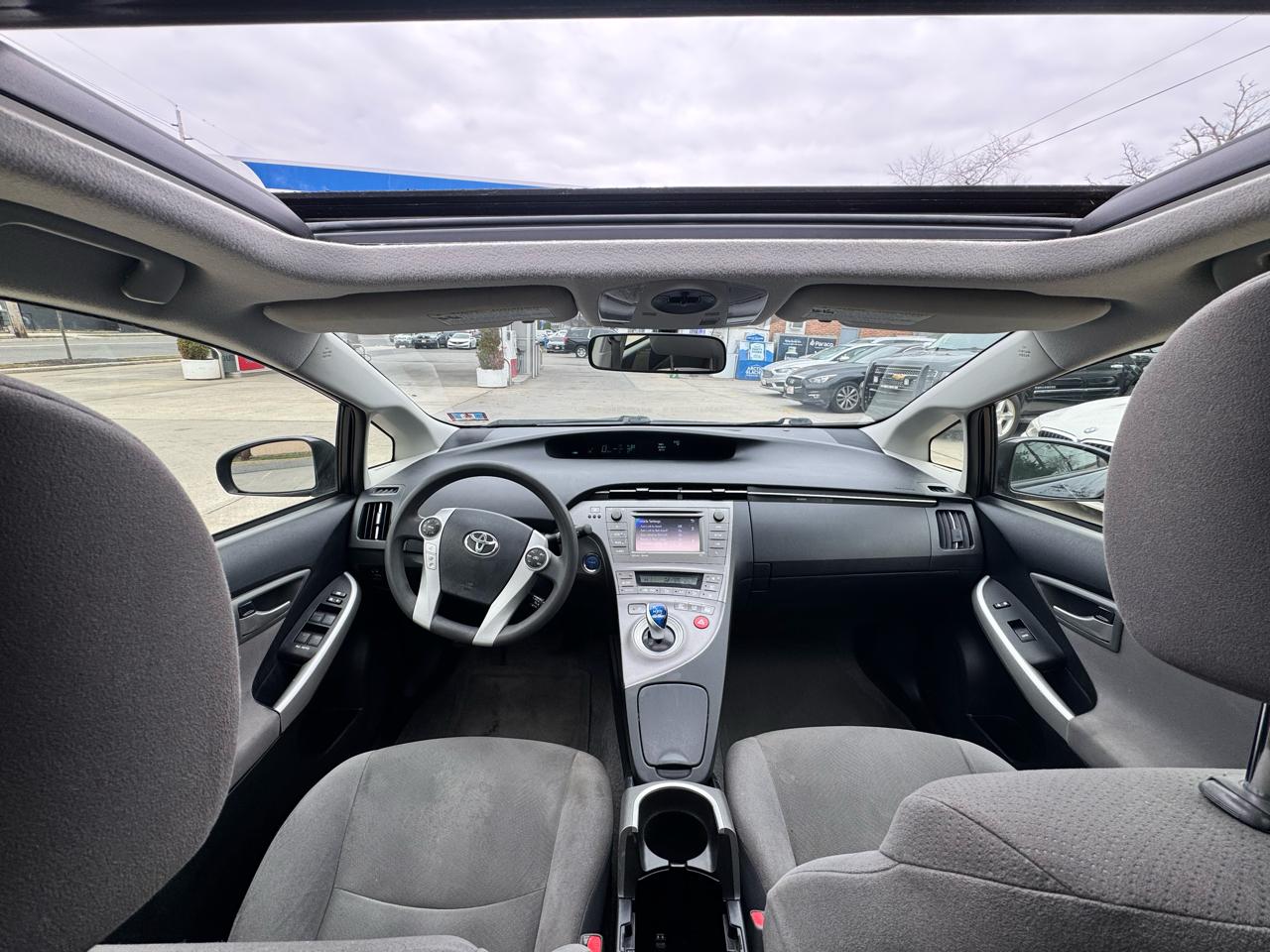 Toyota Prius Three 2014