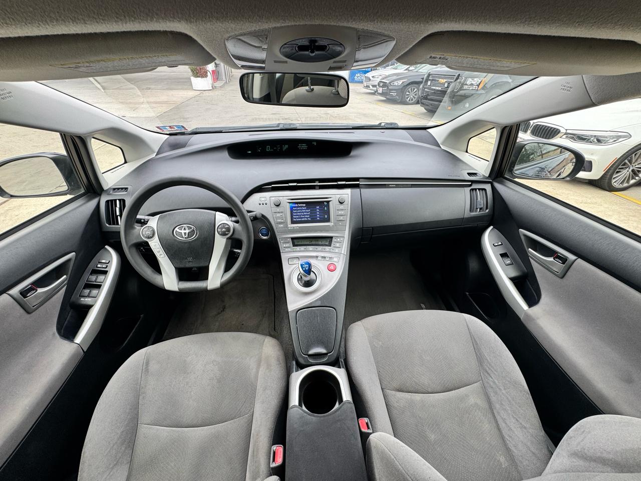 Toyota Prius Three 2014