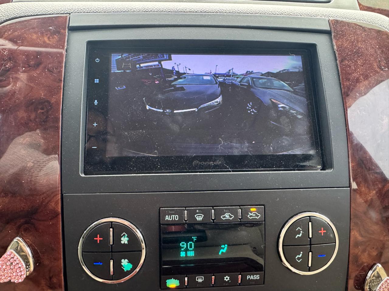 Chevrolet Avalanche LTZ 4WD 2013