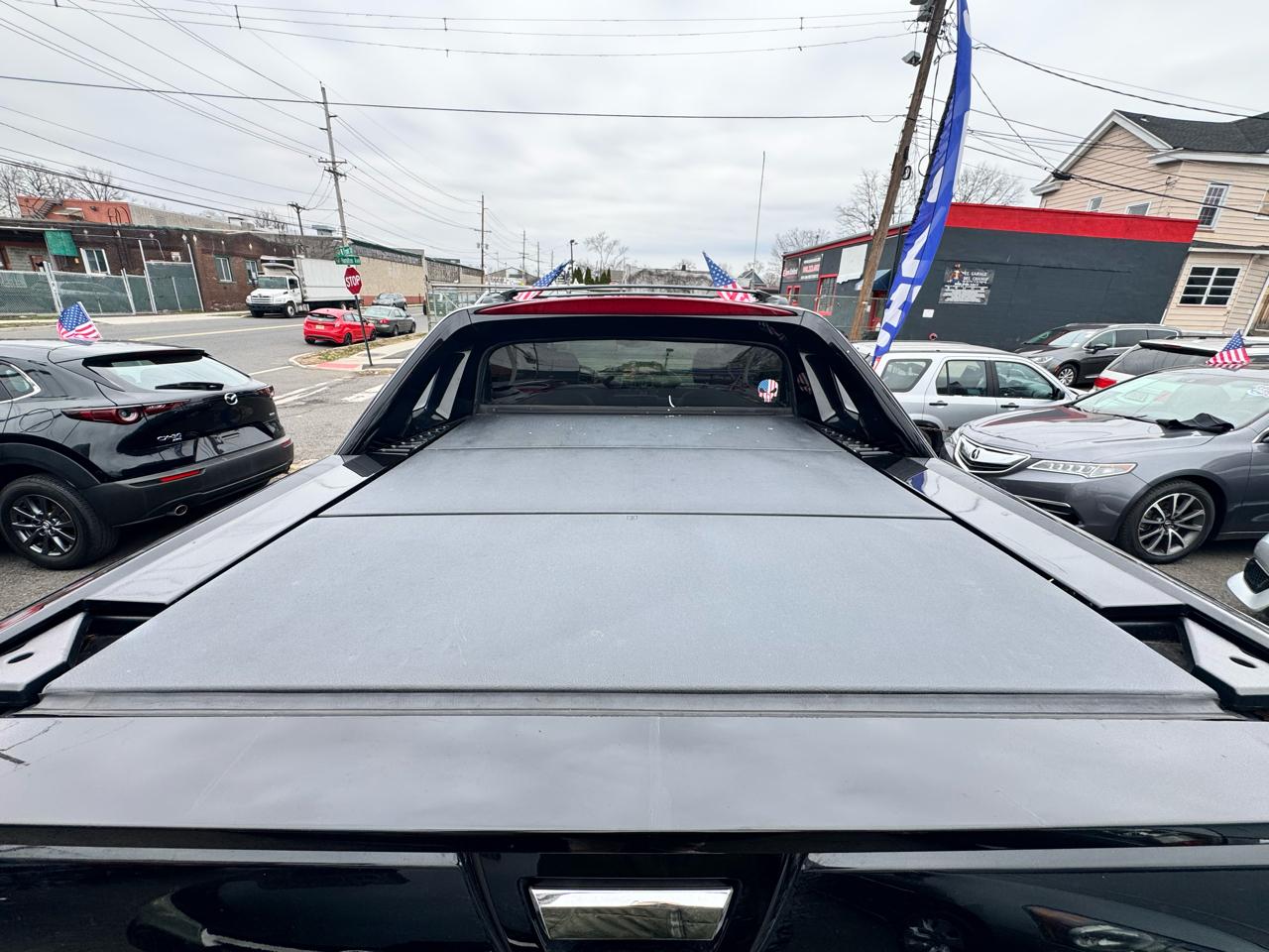 Chevrolet Avalanche LTZ 4WD 2013