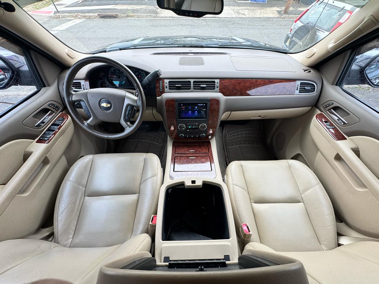 Chevrolet Avalanche LTZ 4WD 2013