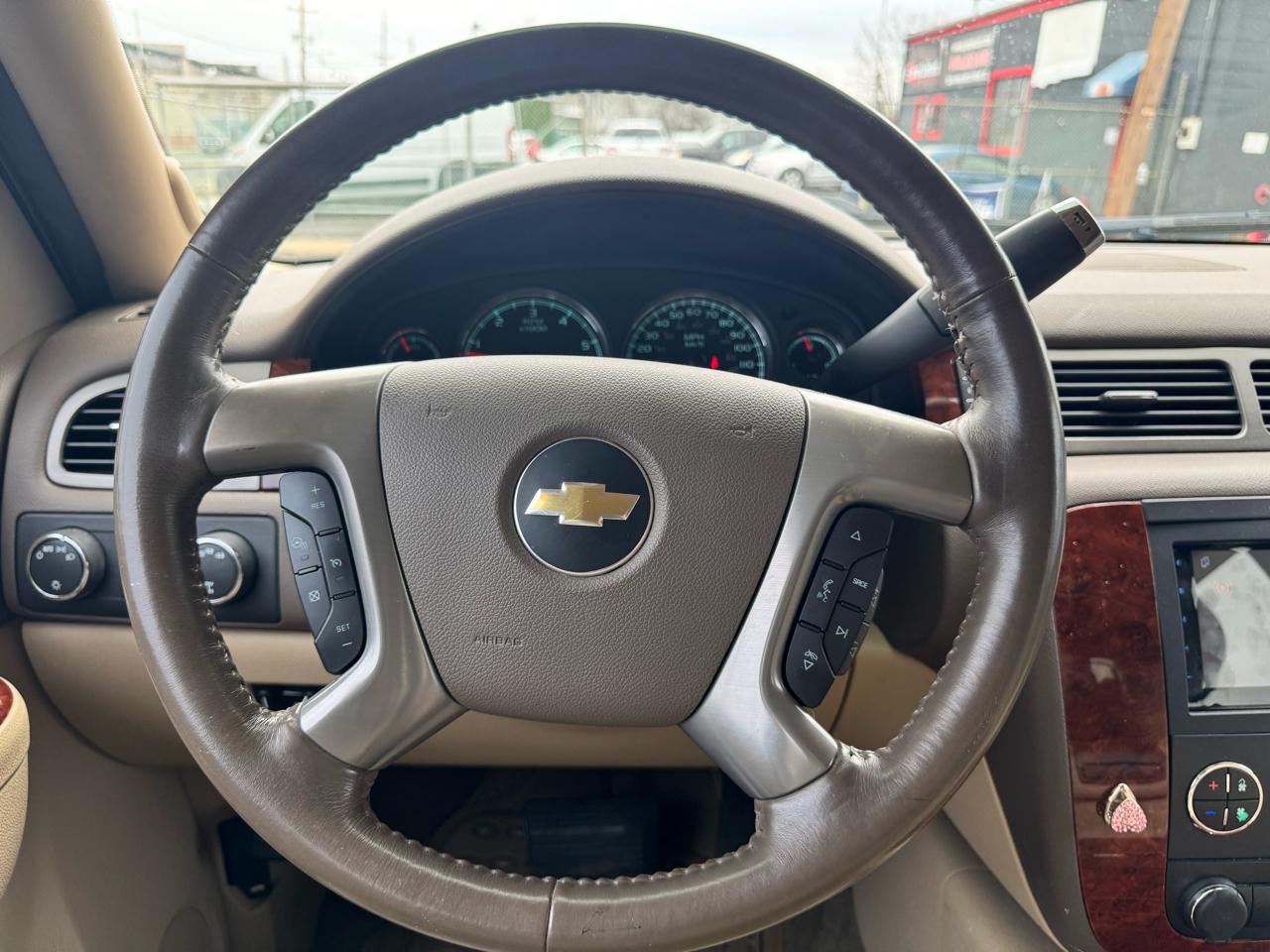 Chevrolet Avalanche LTZ 4WD 2013