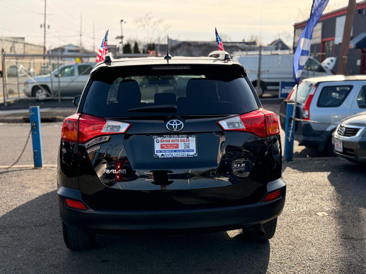 Toyota RAV4 XLE AWD 2015