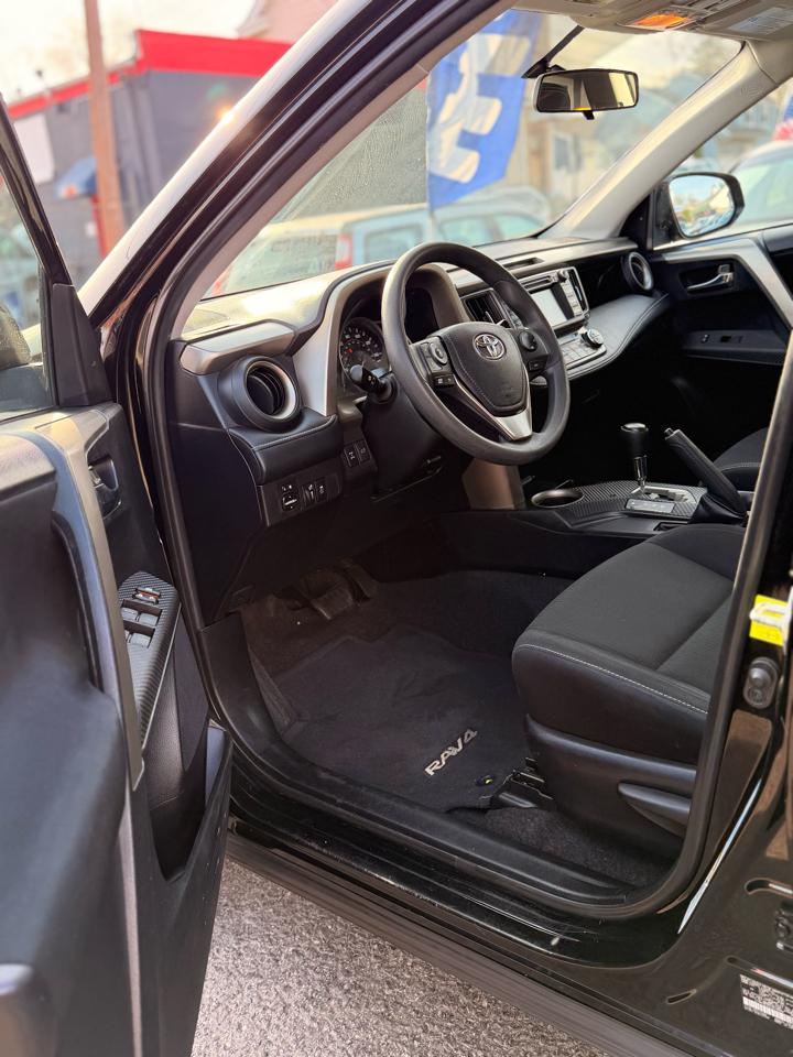 Toyota RAV4 XLE AWD 2015