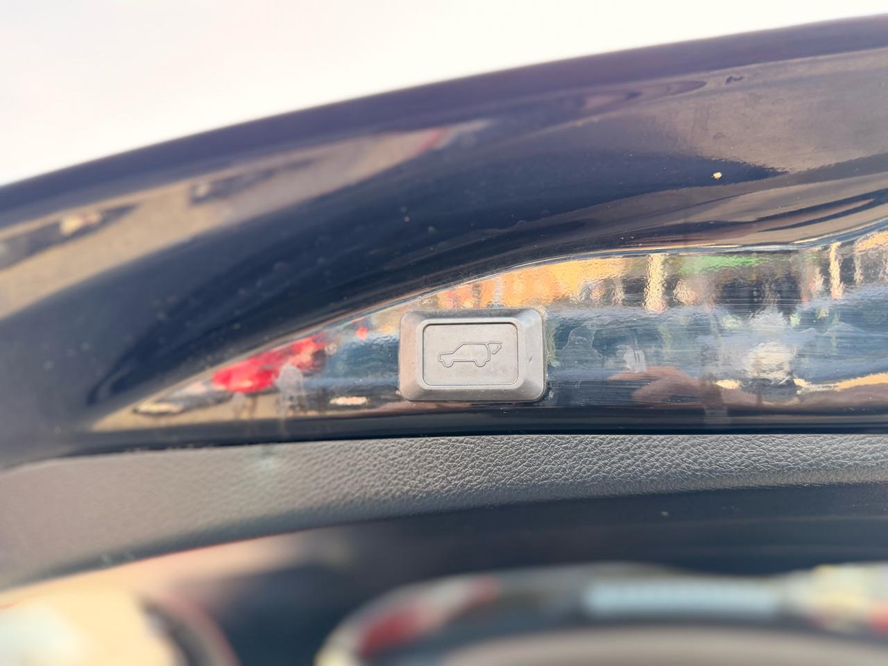 Toyota RAV4 XLE AWD 2015