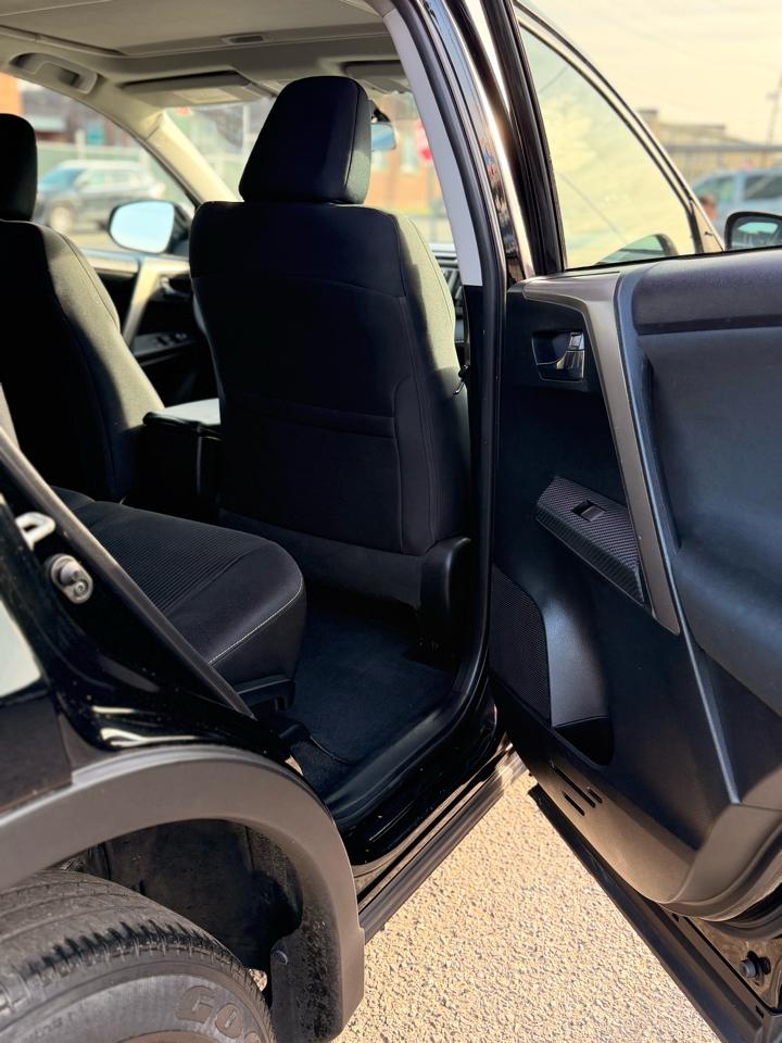 Toyota RAV4 XLE AWD 2015