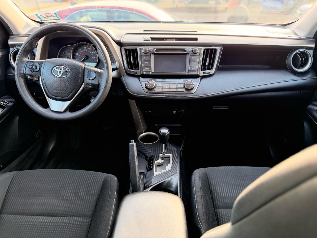 Toyota RAV4 XLE AWD 2015