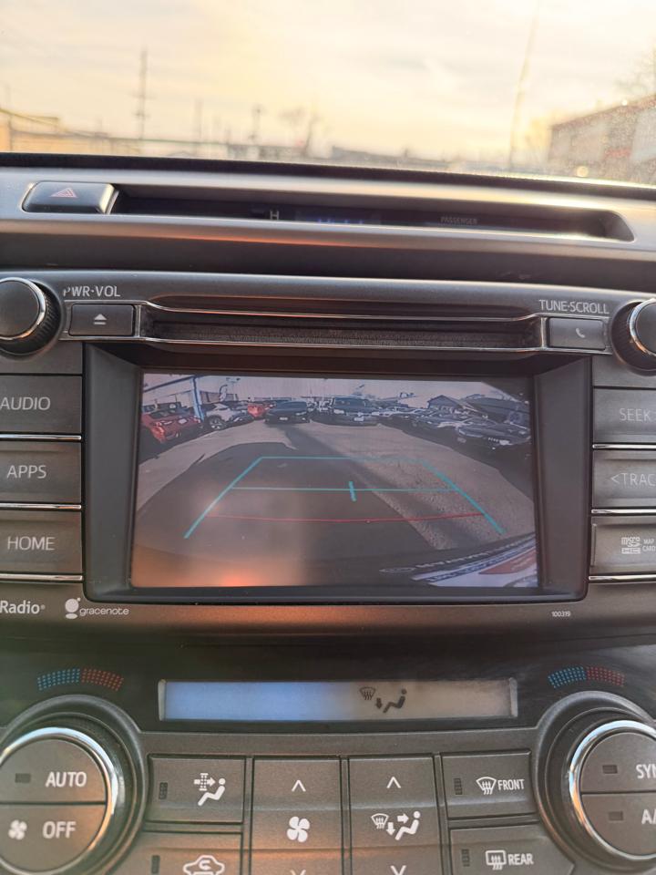 Toyota RAV4 XLE AWD 2015