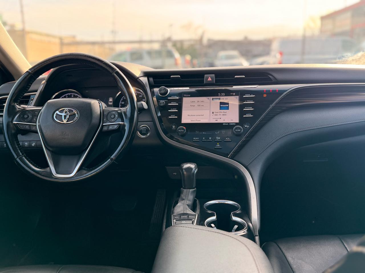 Toyota Camry XLE AWD 2020