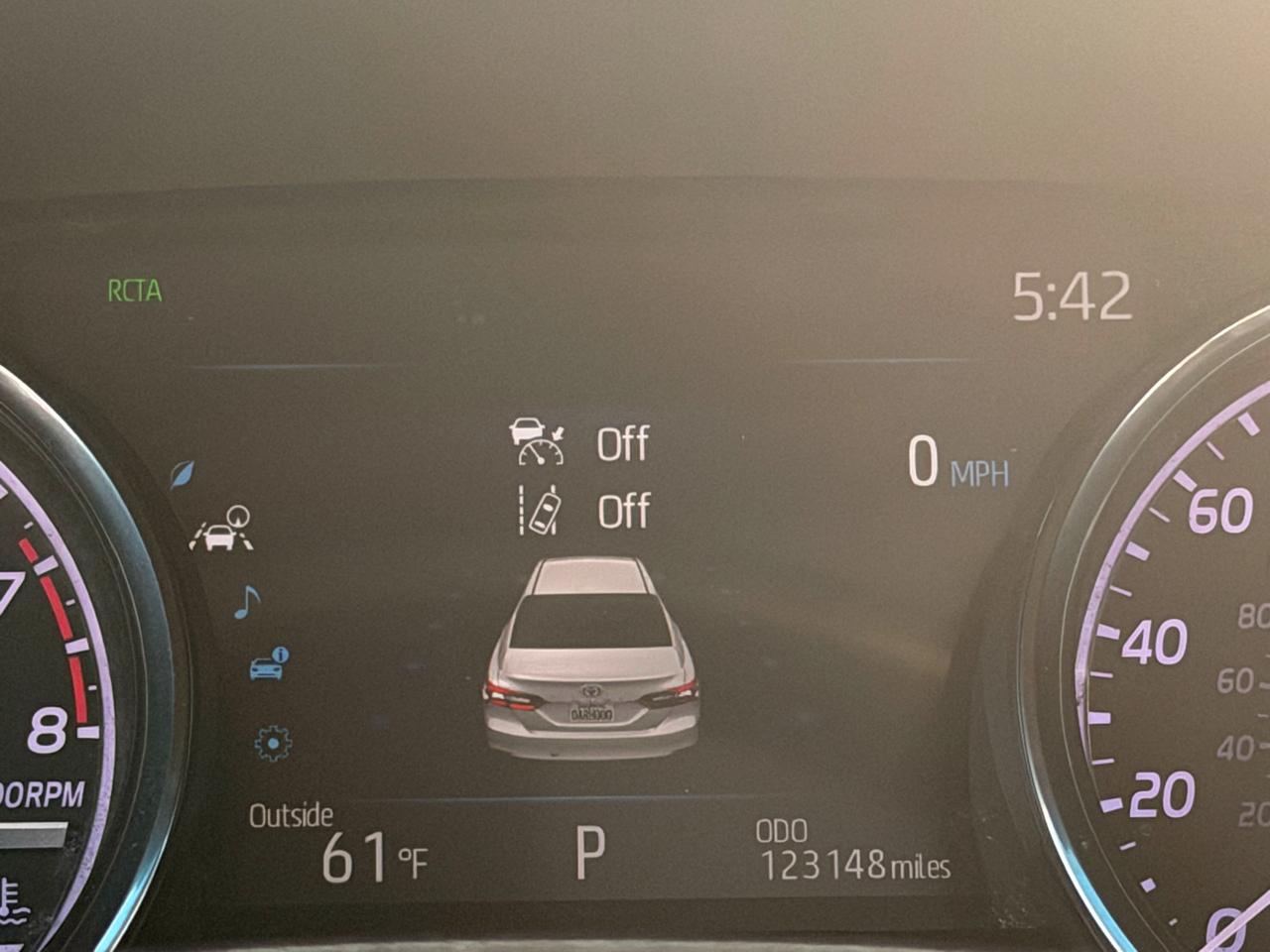 Toyota Camry XLE AWD 2020