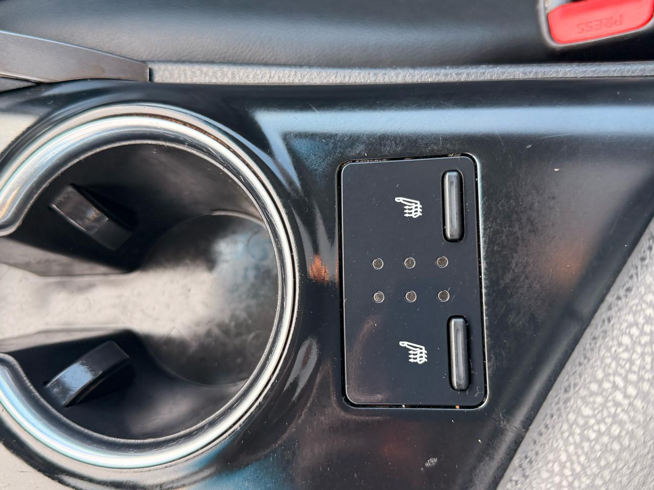 Toyota Camry XLE AWD 2020