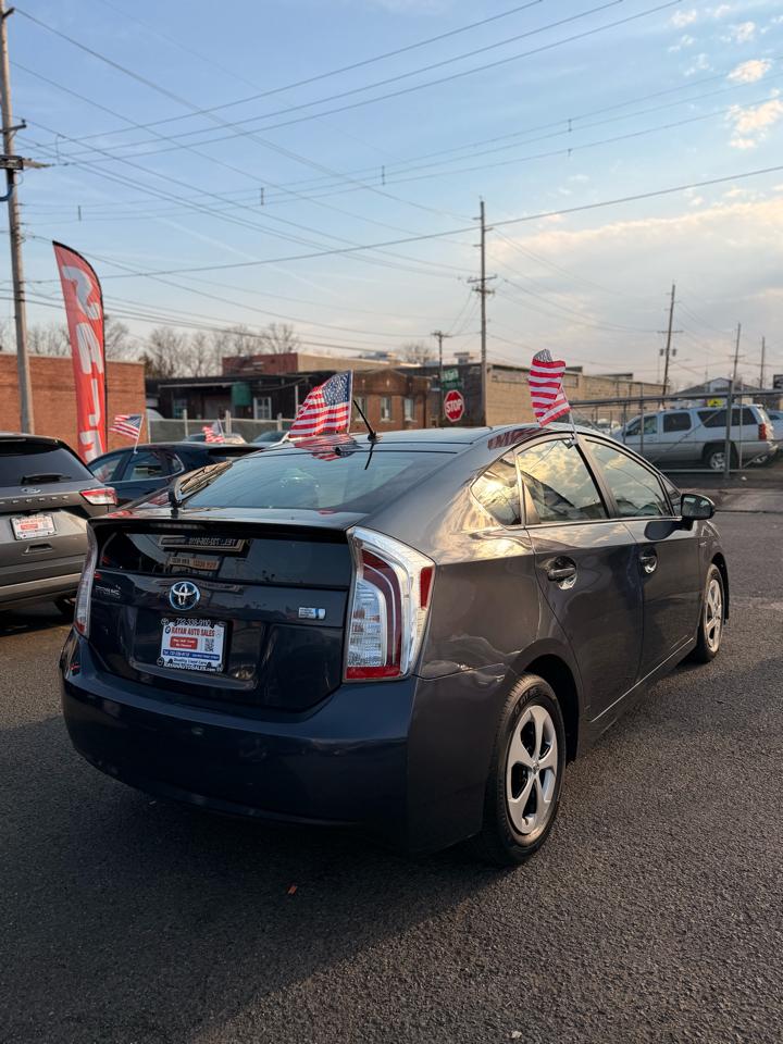 Toyota Prius Three 2014