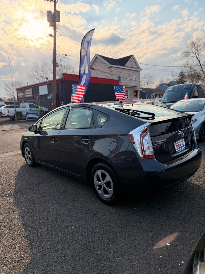 Toyota Prius Three 2014