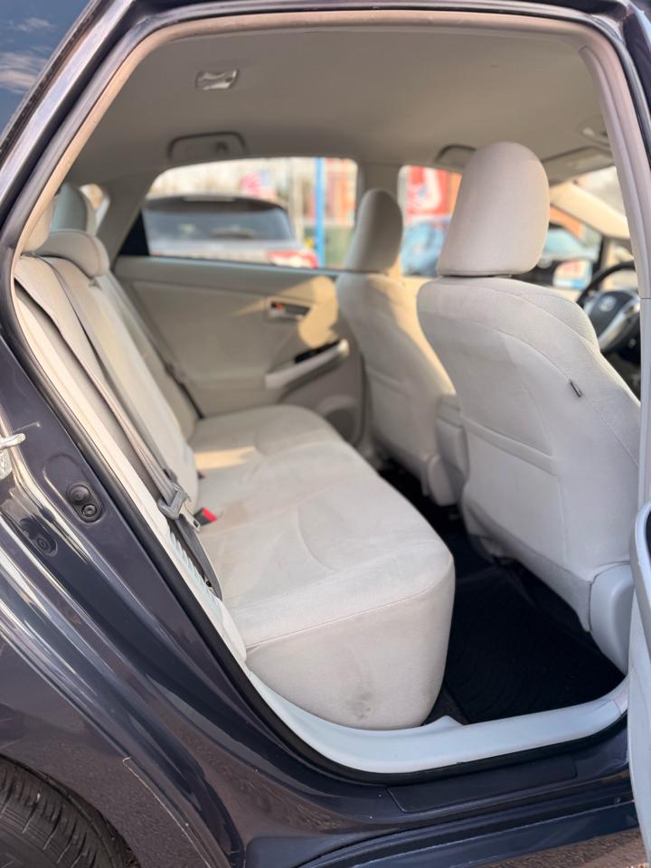 Toyota Prius Three 2014