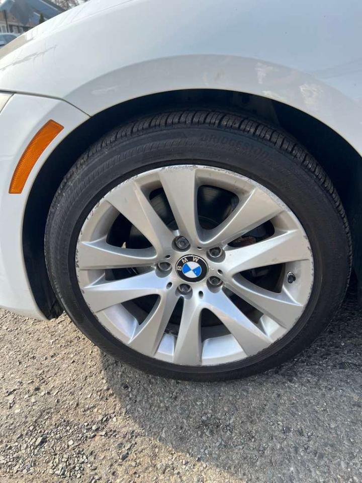 BMW 3-Series 328i xDrive Coupe 2013