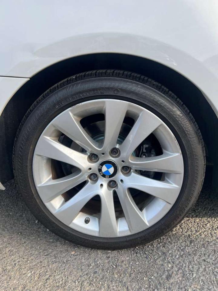 BMW 3-Series 328i xDrive Coupe 2013