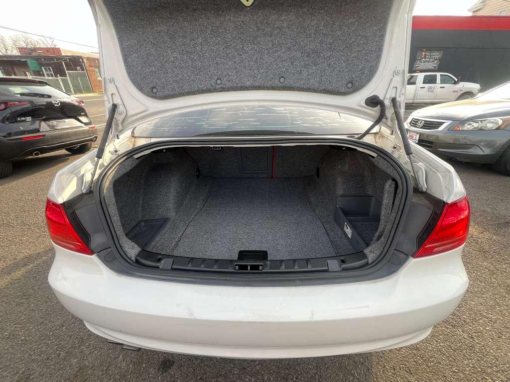 BMW 3-Series 328i xDrive Coupe 2013