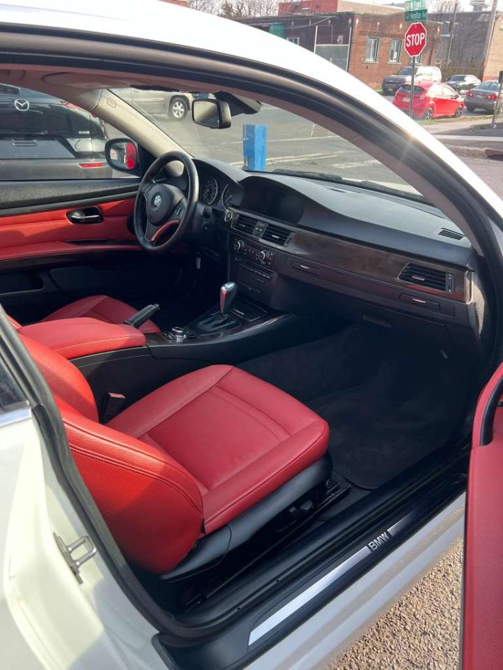 BMW 3-Series 328i xDrive Coupe 2013