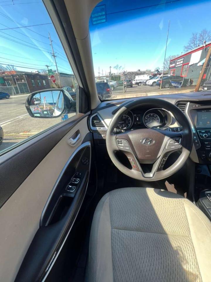 Hyundai Santa Fe SE AWD 2017