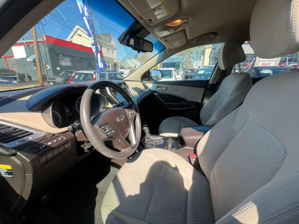 Hyundai Santa Fe SE AWD 2017