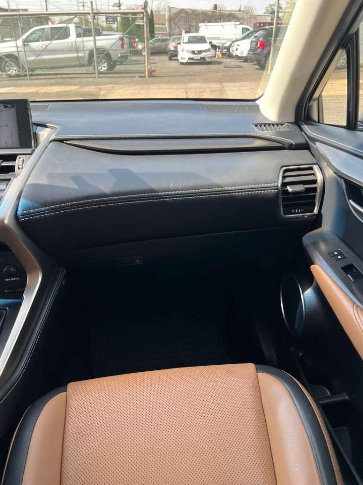 Lexus NX 200t AWD 2017